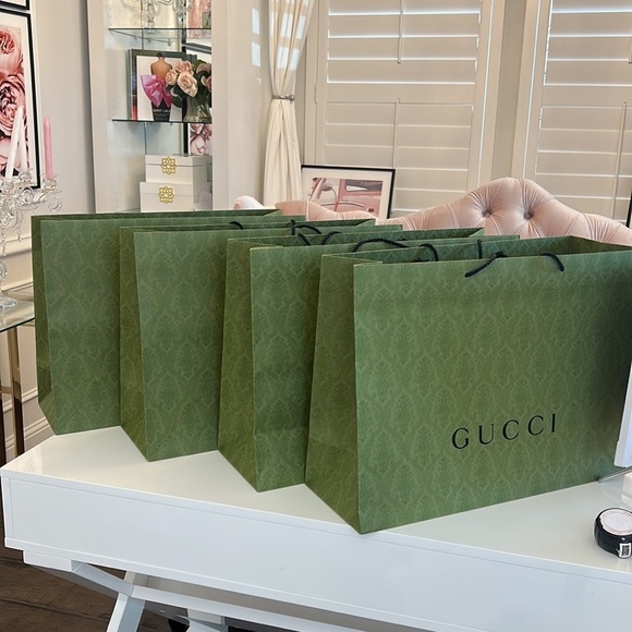 AUTHENTIC LARGE GUCCI PAPER SHOPPING BAG - Picture 10 of 17